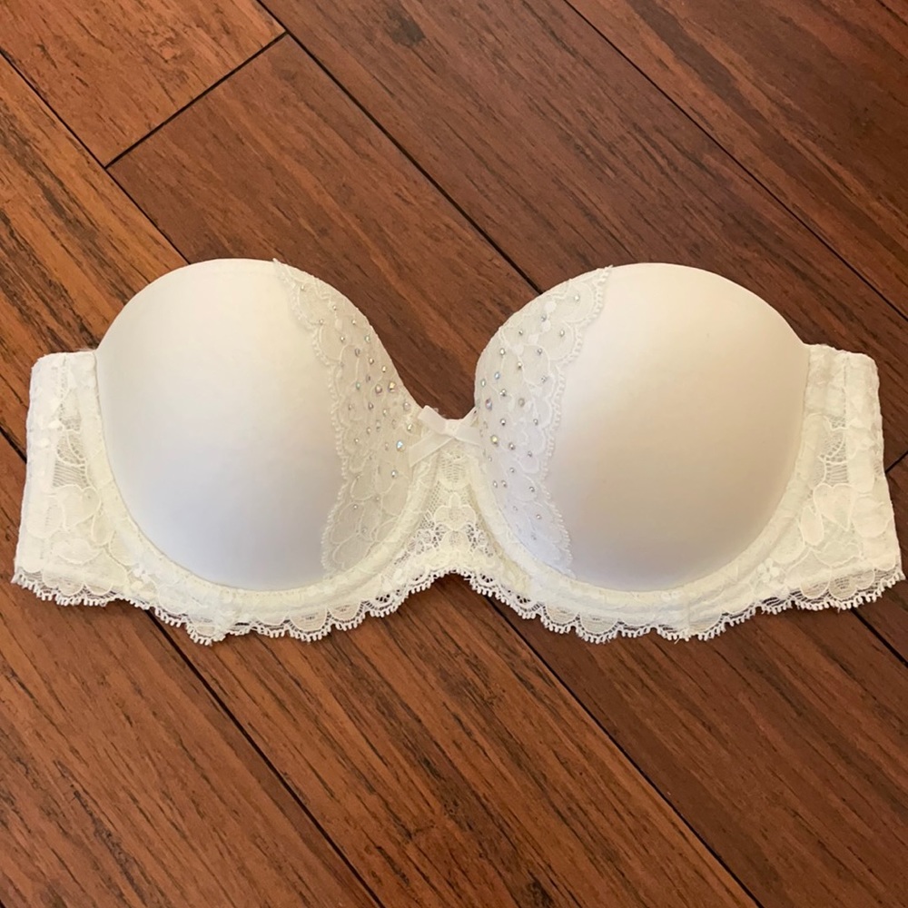 Bridal VS strapless bra